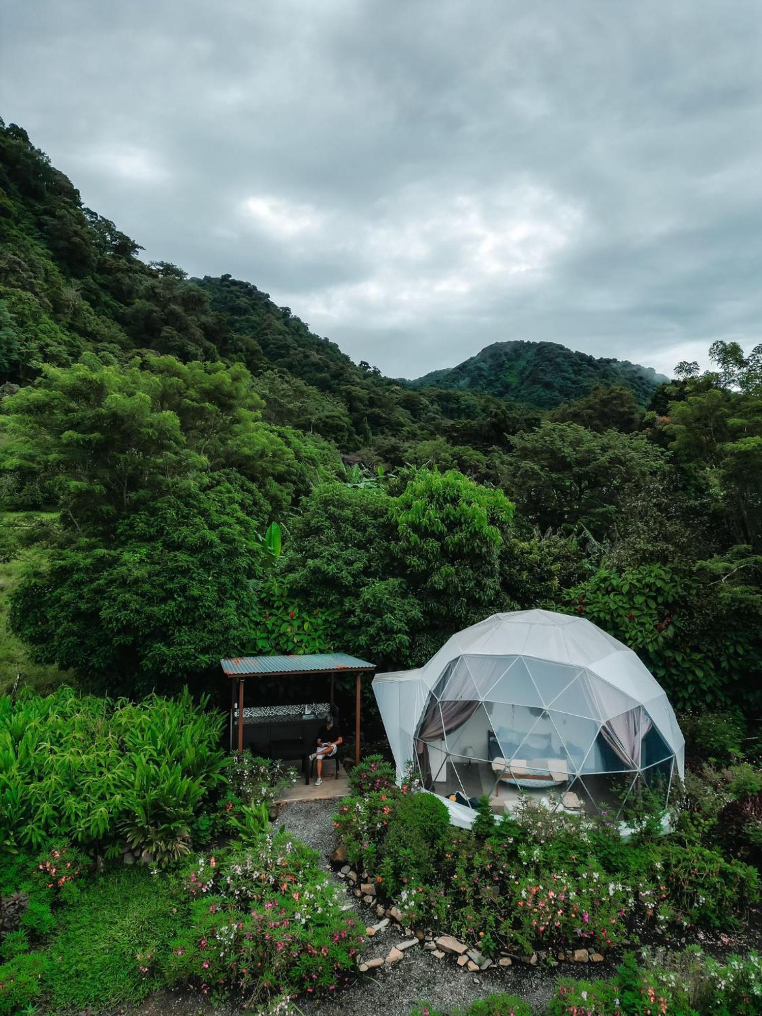 Glamping *